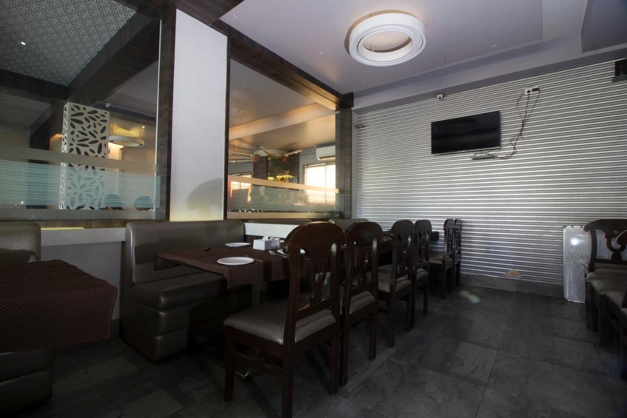 Oyo 37193 Vijay Sagar Deluxe Hotel - Mumbai — Photos 3